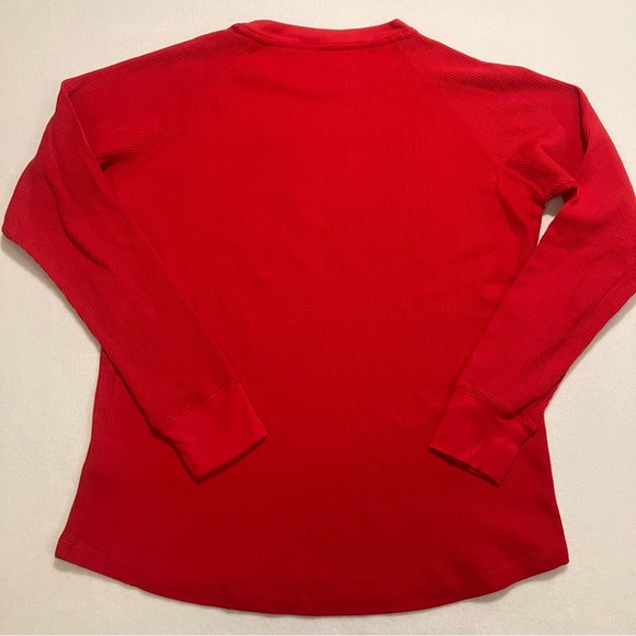 Disney • Top - Picture 7 of 13